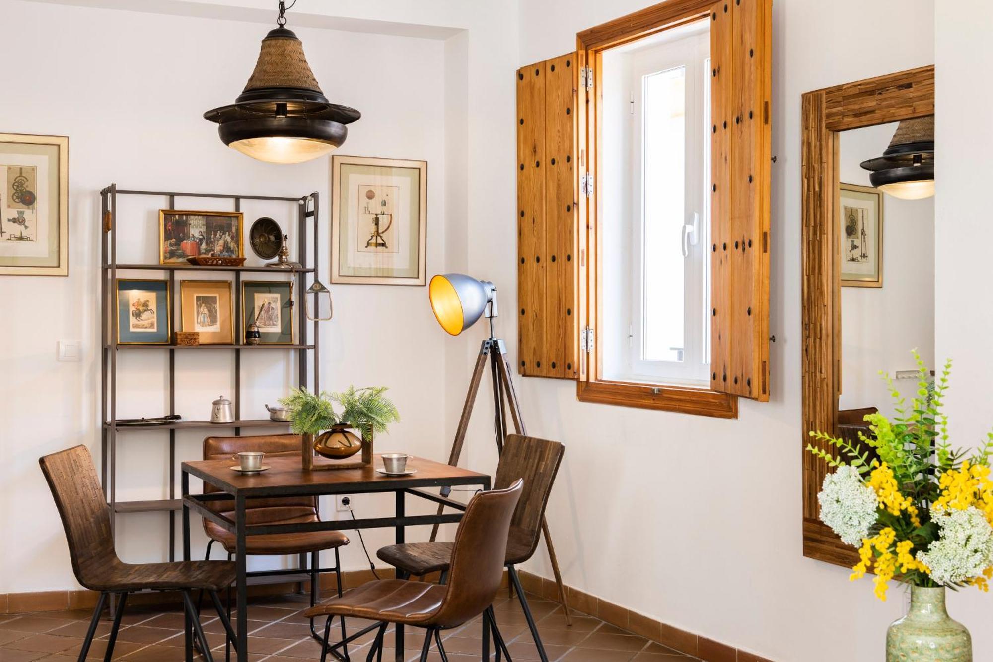 Lepanto Premium Apartments, Seville